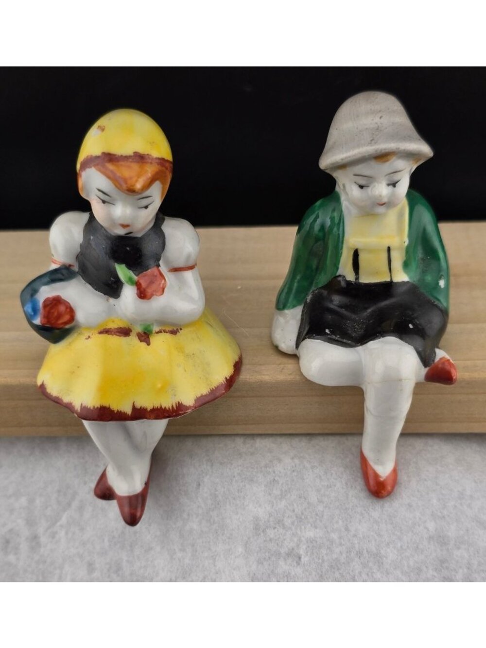 Vintage Porcelain Boy & Girl Shelf Sitter Figures Occupied Japan - Picture 2 of 15